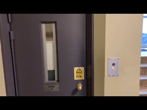 1957 ASEA Traction Elevator @ Byggmästargatan 1, Gävle, Sweden.