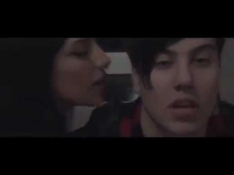 Duki - Cayendo Pa' Arriba (Vídeo Oficial)