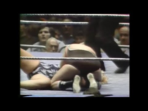 The Fabulous Moolah vs. Vickie Williams, 8-28-1978