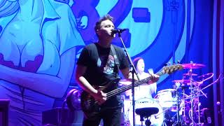 Blink-182 - Going Away to College - Live @ Back to the Beach Festival (Huntington Beach) -04 27 2019