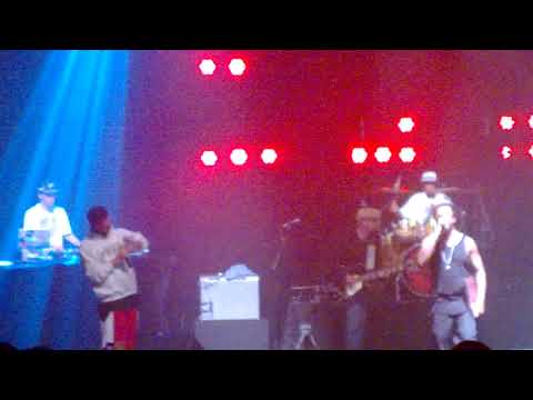 "O Hip-Hop é Foda (parte 2)" - Rael part. Akua Naru e MC Marechal