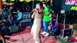 Download lagu NEW LEVYSSTAR - TIARA - VEGA AGUSTIN - KHITANAN DIAZ KEL BPK SOLEHAN & IBU FARIDA KANCILAN KEMBANG mp3