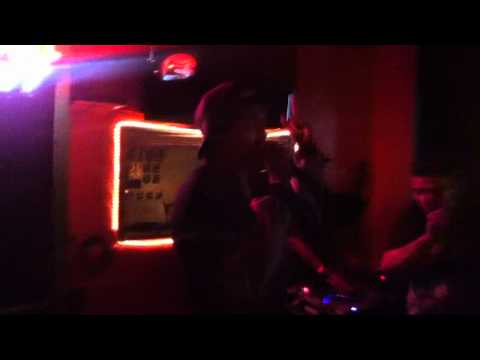 PHORA LIVE WITH HANDS GOOD GRADES AND MAISELPH