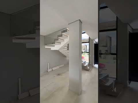 Sobrado de Alto Padrão à Venda – Alphaville Brasília, Cidade Ocidental (GO)