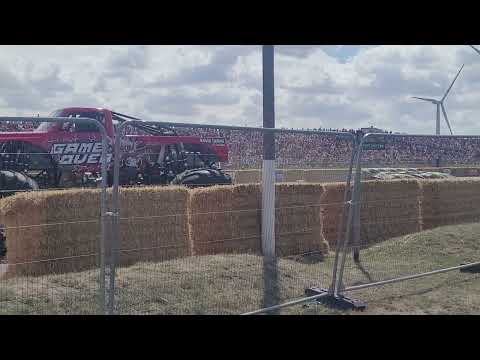 Kevin Talbot first Ever event run in his monster truck(GAME OVER) santa pod 21/8/2022