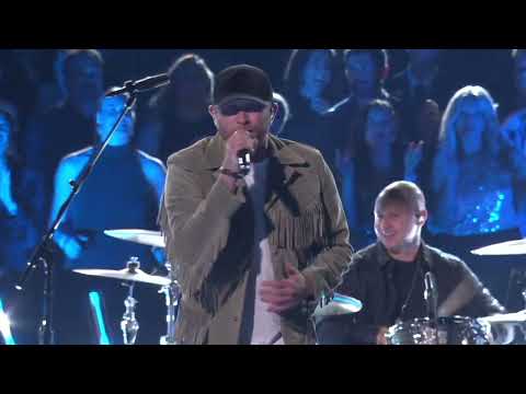 Cole Swindell & Jo Dee Messina - She Had Me At Heads Carolina (Remix) [2022 CMA Awards]