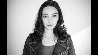 Emma Dumont Go-See Interview video