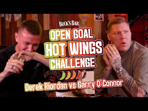 🌶🥵 GARRY O'CONNOR VS DEREK RIORDAN IN HILARIOUS HOT WINGS CHALLENGE!