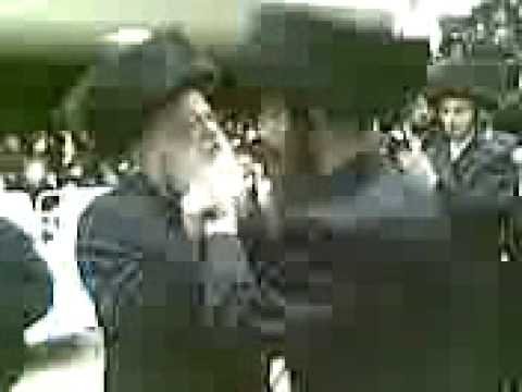 Munkatch Rebbe in Israel 4