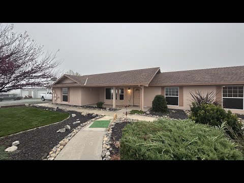14575 Avenida Central property video
