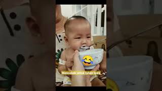Download lagu Tidak Tahan Tawa: Video Bayi Lagi Makan Pake Sendok Langsung Ketawa🤣 mp3 Download lagu Tidak Tahan Tawa: Video Bayi Lagi Makan Pake Sendok Langsung Ketawa🤣 mp3