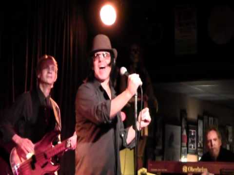 Mike Farris and The Bart Walker Band@Uncle Bo's-I'd rather go blind