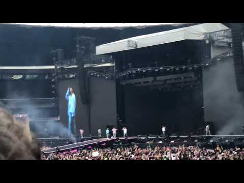 BTS Love Yourself: Speak Yourself, Wembley 190601: Dope