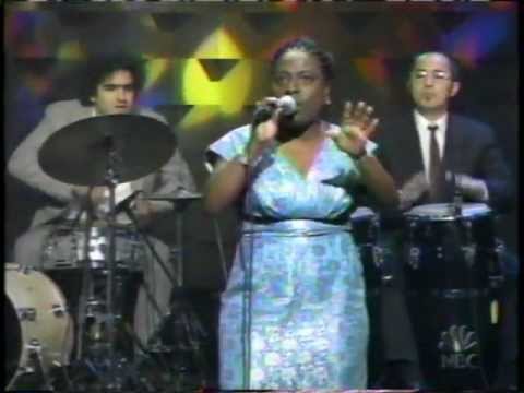 Sharon Jones & The Dap Kings How Long Do I Have To Wait (LIVE)