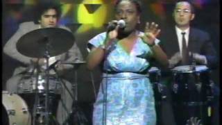 Sharon Jones &amp; The Dap Kings How Long Do I Have To Wait (LIVE)