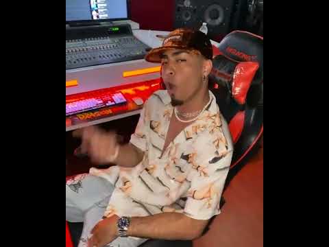 @fabriell_ - "No existe un plan B cuando la musa hace los planes" (Freemode)