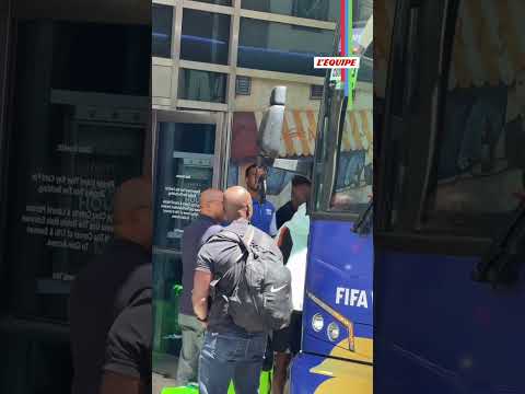 L'arrivée des Bleus à leur hôtel à Philadelphie avant d'affronter l’Irak #CoupeduMonde