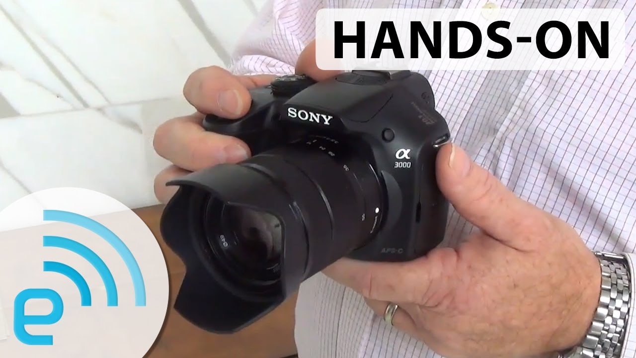 Фотоаппарат Sony Alpha A3000 Kit 18-55mm f/3.5-5.6 черный
