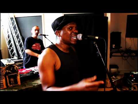 TAR6 aka BLACKJAM Ft DJ SCRIBE - SLUM VILLAGE "PLAYERS" COVER