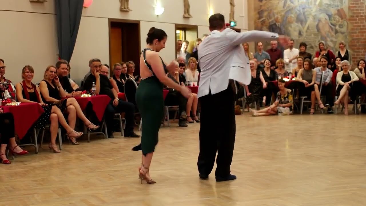 Panagiotis Triantafyllou & Rita Caldas dance Francisco Canaro's La milonga de Buenos Aires