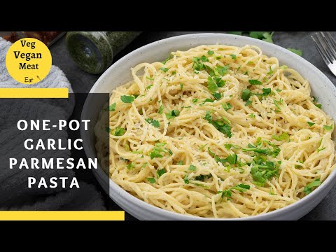 One Pot Garlic Parmesan Pasta Recipe