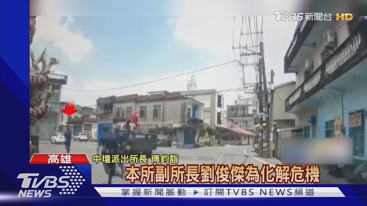 偷車賊跳車逃！不顧吊車往前滑　警手刀衝上前拉手煞車