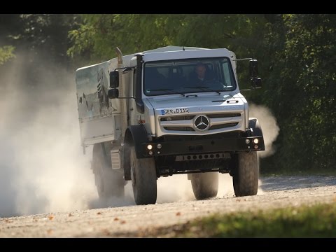 Insight Unimog: 70 Jahre Unimog (English subtitles available)