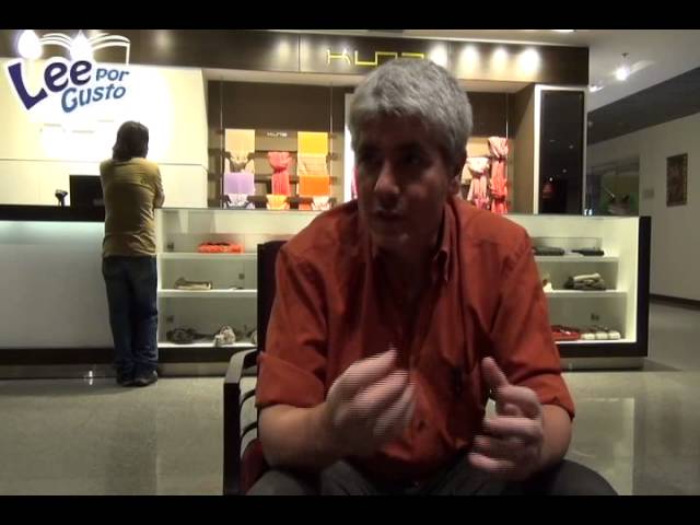 Vídeo relacionado con Biblioteca en llamas (Los Cuatro Vientos)