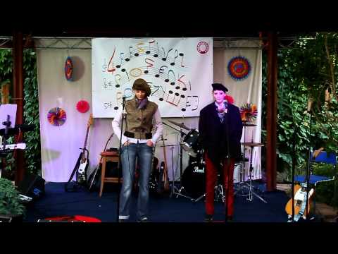 4FPF 08 Paulina i Agata Tomaszewskie "Tanie dranie"