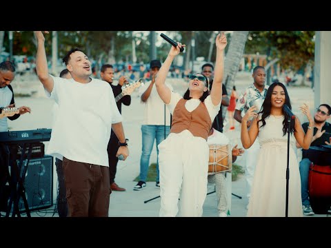 Párate - (Video Oficial) - Propiedad De Dios (feat. Karol Michelle)