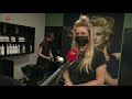 Dreigende lockdown: kapperszaak Happy Hair in Almere Buiten gaat eerder open