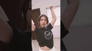 Download lagu Tiara Andini - Flip It Up (Dance Practice) mp3