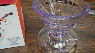 Hario plastový dripper na kávu V60-02 čirý