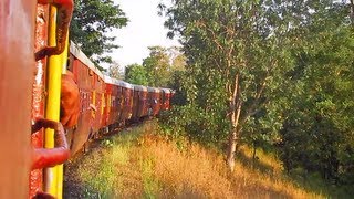 Dhulghat Spiral ~ Akola-Ratlam MG Passenger rounds the 270 degree curve and gradient!