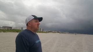 Thunder storms at the beach