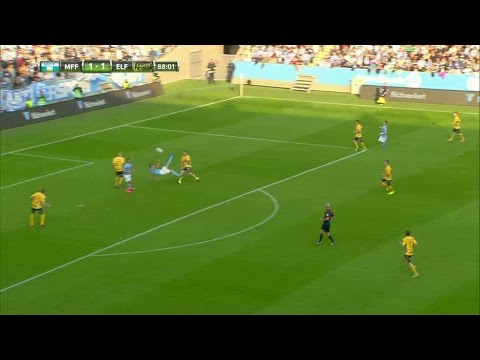 Markus Rosenberg gör två identiska cykelsparkar / Two identical bicycle kicks - TV4 Sport