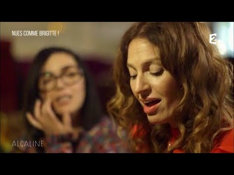 Alcaline, Le Sujet du 22/11 - Nues comme Brigitte!
