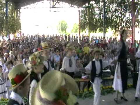 21 Targu lui Ilie - Raciu 2010- Hora Craiestenilor - Craiesti Mures