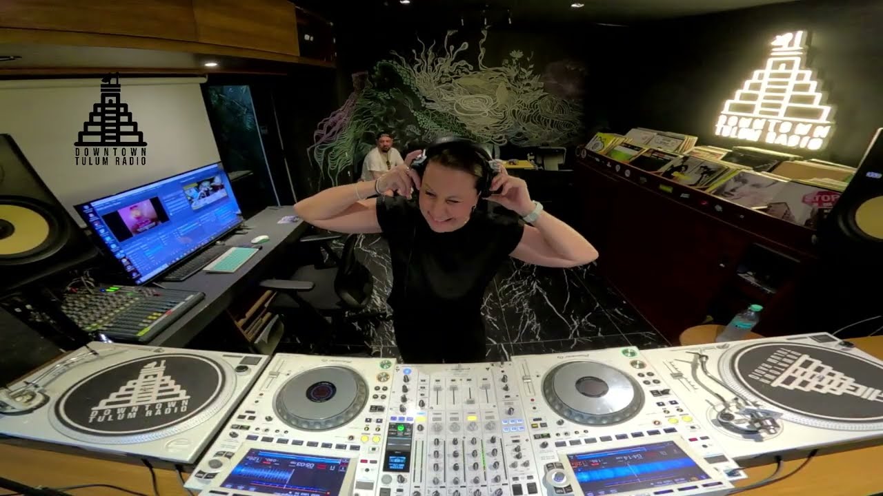 Juliet Sikora - Live @ Downtown Tulum Radio x No Exit Radio Show 2026