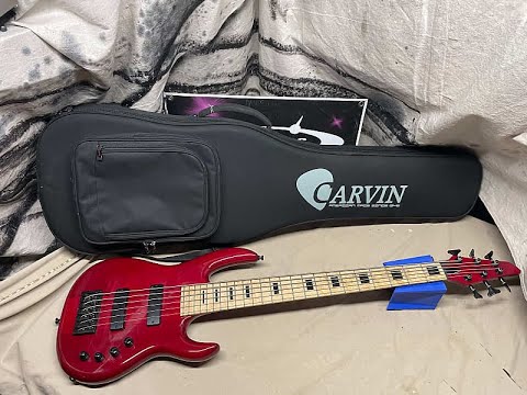 Atomic Music Item # 33648-2 Carvin LB76 Bass