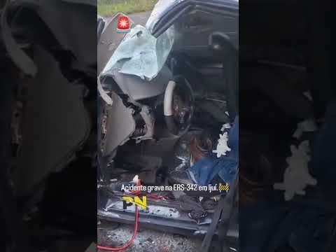 ACIDENTE FRONTAL ENTRE CAMINHONETA E VEÍCULO DE PASSEIO NA ERS-342, ENTRE IJUÍ E CRUZ ALTA.