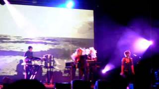 Saint Etienne - Heart failed in the back of a taxi (Primavera Sound 2009)
