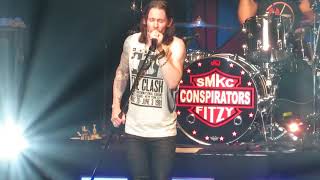 Slash And The Conspirators &quot;Fall To Pieces&quot; 10-9-18 The Paramount,Huntington N.Y.