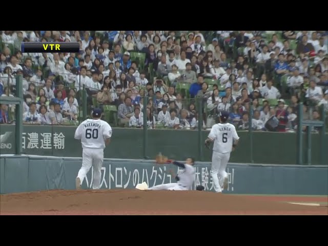 【1回表】フェンスを恐れずスライディングキャッチ‼ ライオンズ・栗山のナイスプレー!! 2019/5/6 L-E