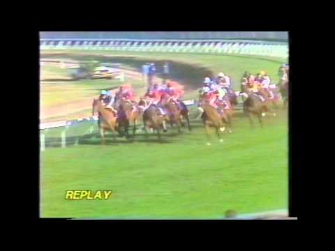 1986 Rothmans July - Bartie Leisher post race interview