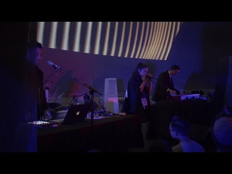 Wafia - Heartburn [Live with Ta-ku at MoMA PS1]