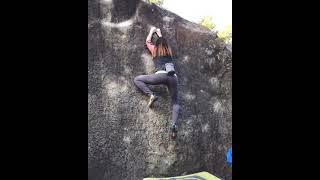 Video thumbnail of Lucifer, 7a+. Fontainebleau