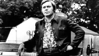 Tom T. Hall -- A Bar With No Beer