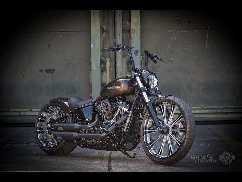 Harley-Davidson Breakout project by Rick's Motorcycles for Custom Chrome Europe
