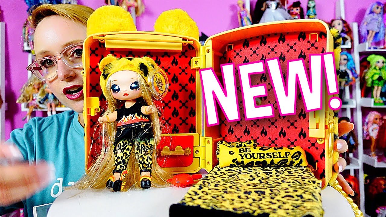 NEW NaNaNa Surprise Jaguar Doll 3 in 1 Backpack Doll and Bedroom Playset Review